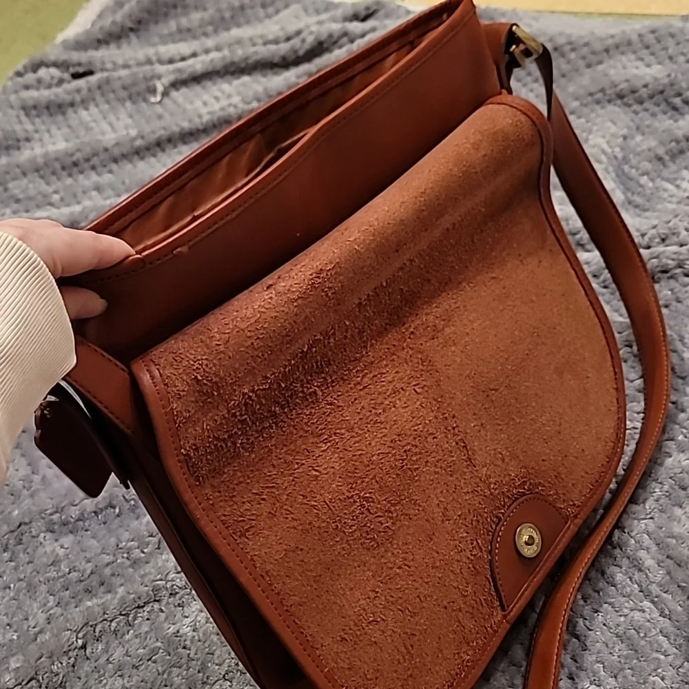 Vintage Coach Messenger Purse - Picture 5 of 6